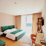 Hotel Grand Mirage 4*