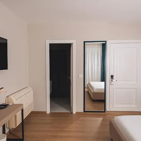 Grand Mirage 4* Влёра