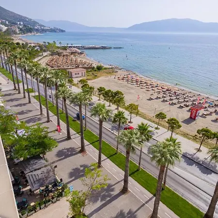 Grand Mirage Отель Влёра