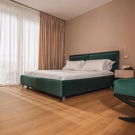 Grand Mirage מלון Vlorë