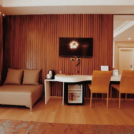Hotel Grand Mirage Vlorë