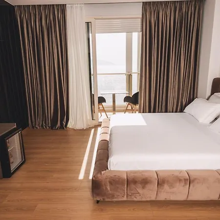 فندق Grand Mirage 4*