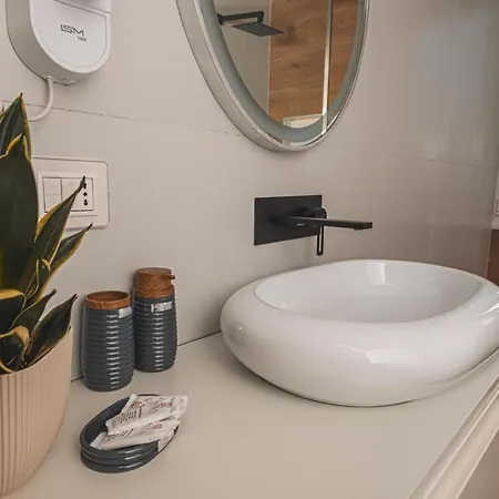 Grand Mirage فندق فلورا