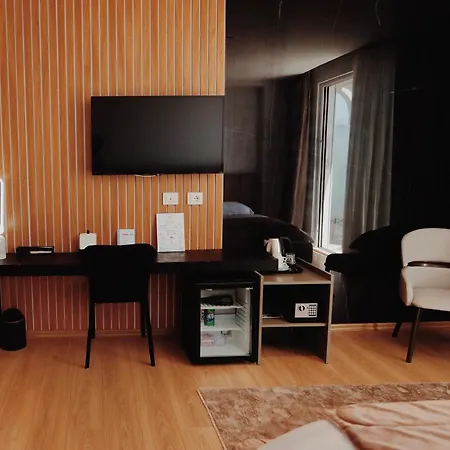 Grand Mirage 4* فلورا